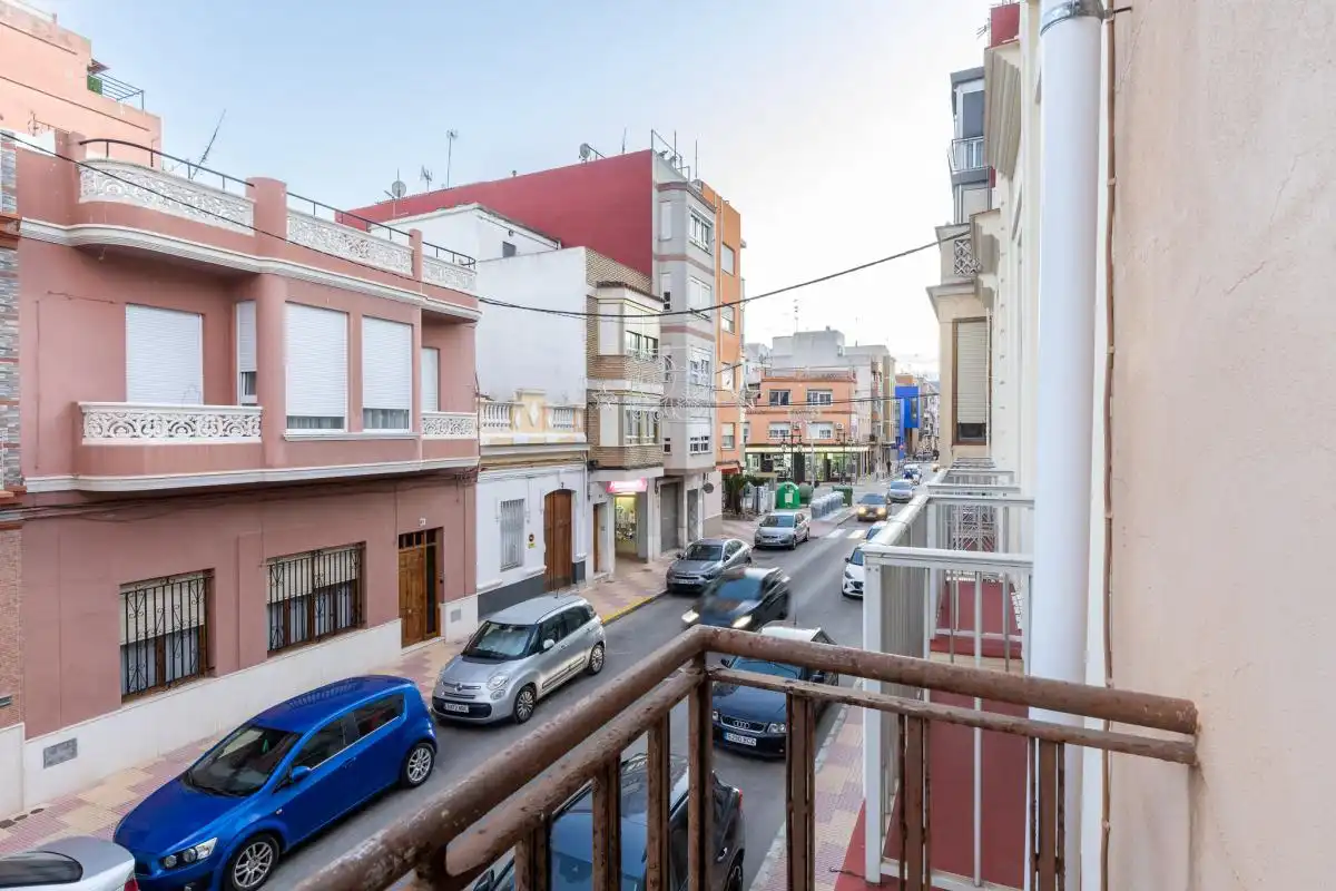 Vista exterior de Casa adosada en venta en Cullera con Calefacción, Terraza y Trastero