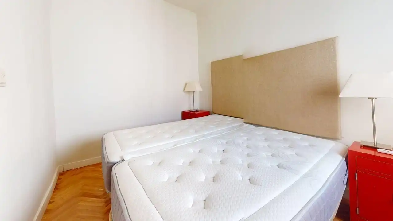 Habitación de Ático de alquiler en Madrid con Aire acondicionado, Terraza y Amueblado