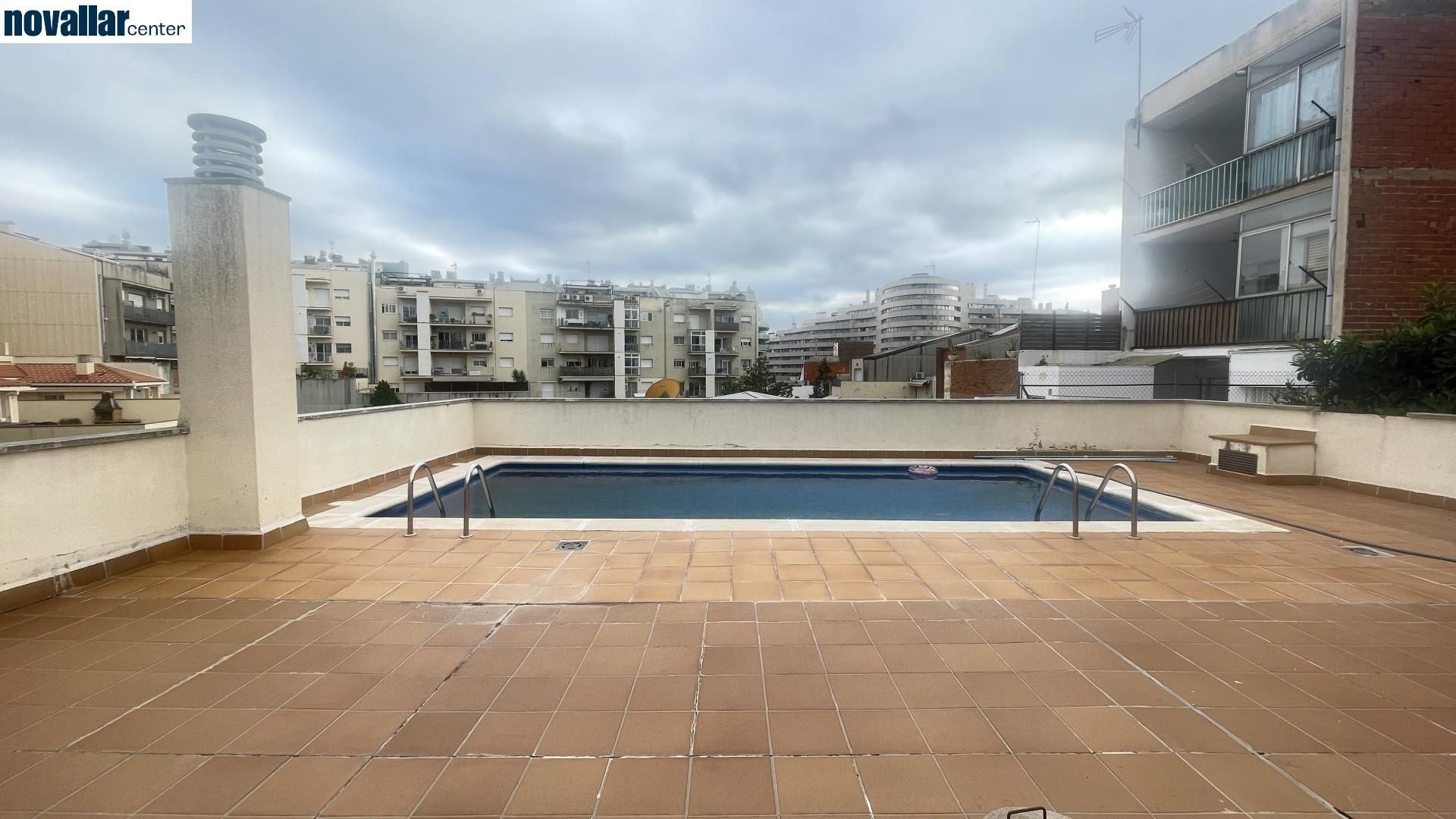 Swimming pool of Flat for sale in Terrassa  with Heating, Terrace and Storage room