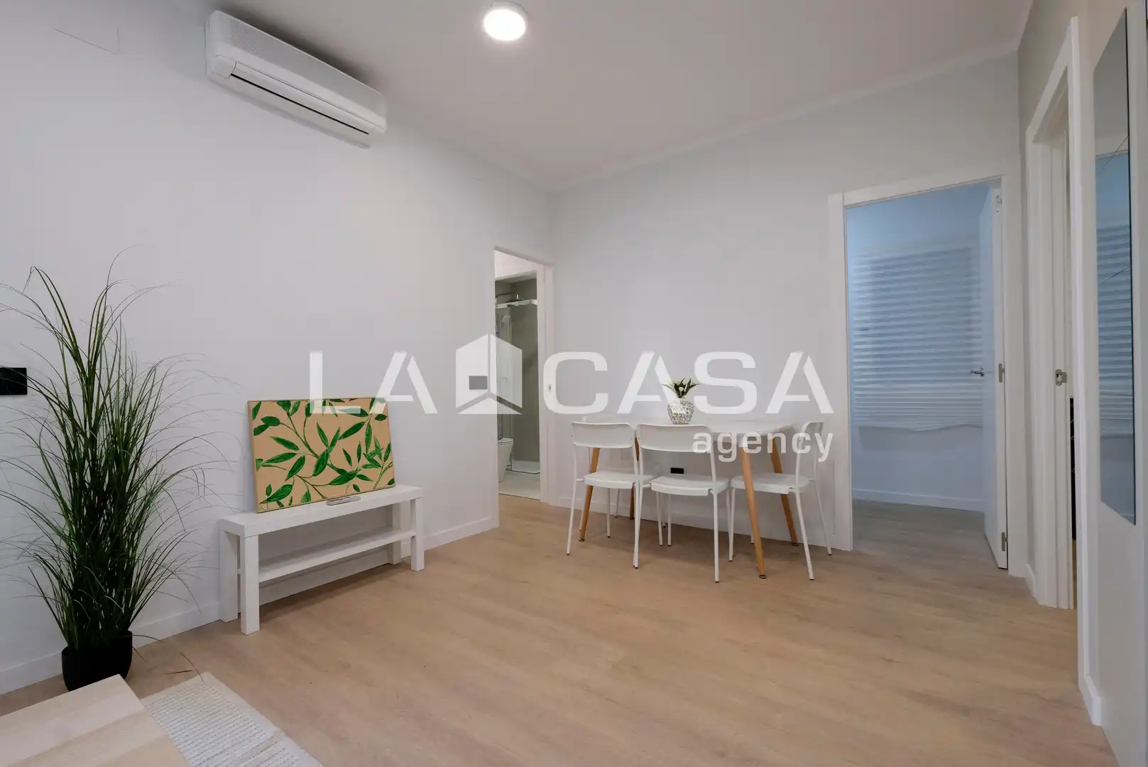 Flat for sale in Barcelona  with Balcony