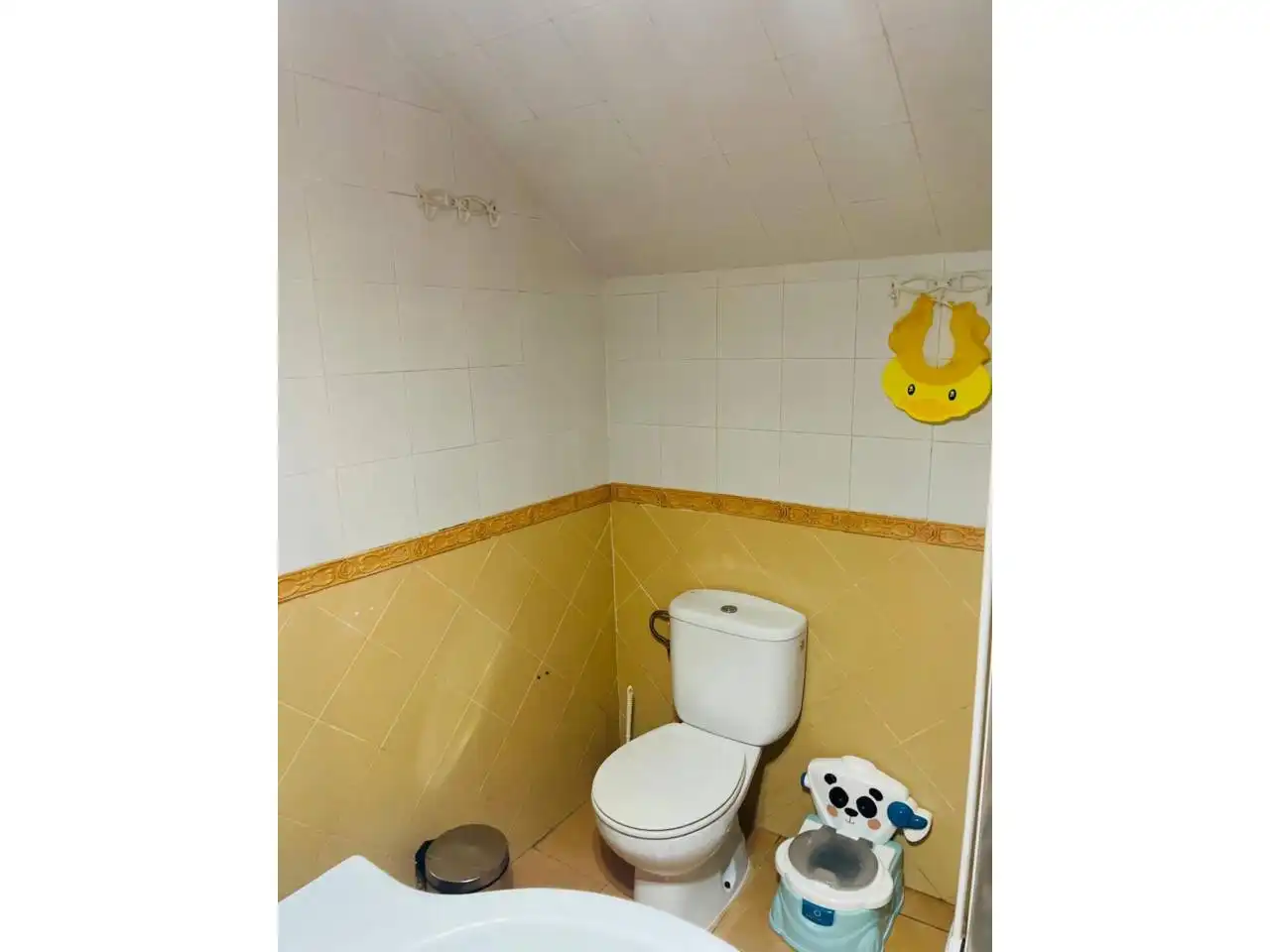 Bany de Dúplex en venda en Estepona amb Aire condicionat, Terrassa i Moblat