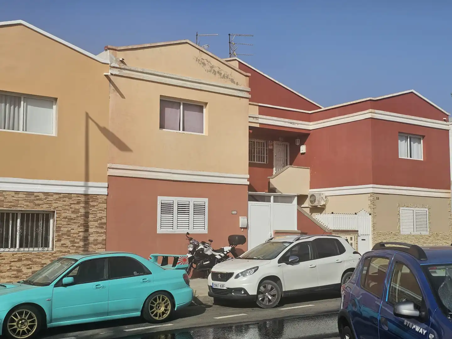 Vista exterior de Planta baja en venta en Santa Lucía de Tirajana con Trastero, Amueblado y Horno