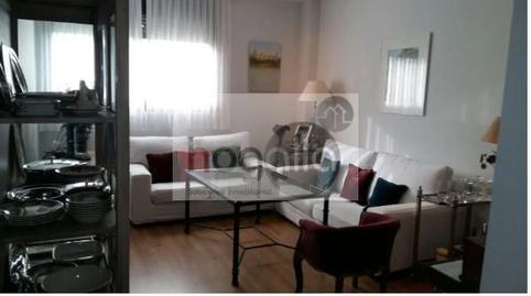 Foto 2 de Piso de alquiler en La Calzada - La Florida, Sevilla