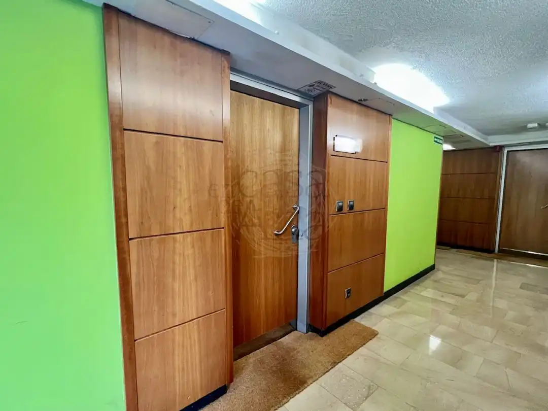 Office space with lift for sale in Gran Vía de Don Diego López de Haro 17, imagen 9