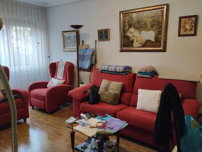 Living room of Flat for sale in Laredo  with Heating, Private garden and Furnished