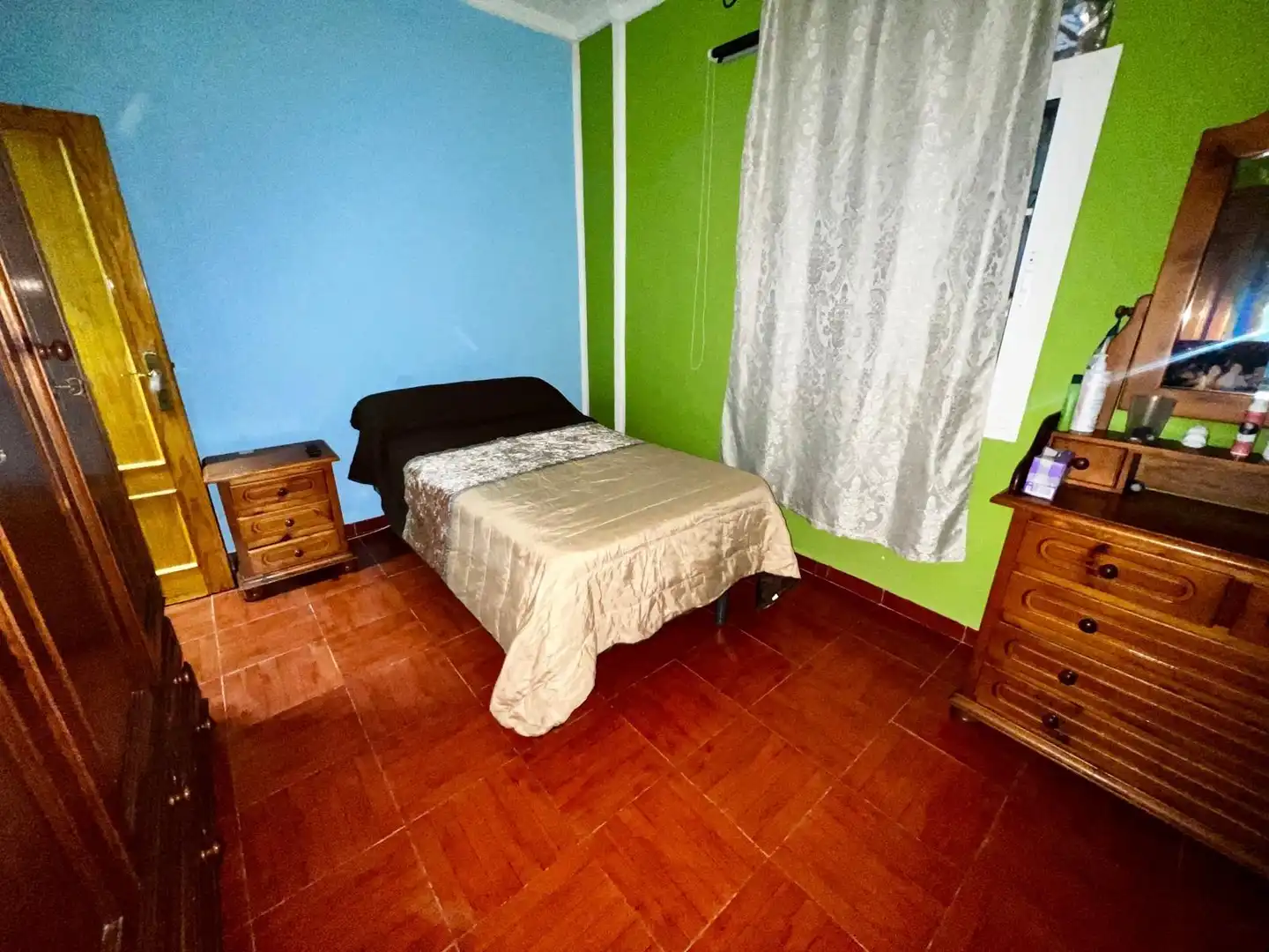 Habitación de Piso en venta en Málaga