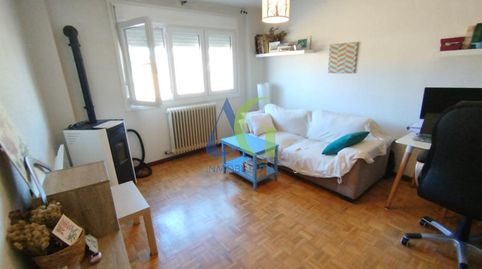 Foto 2 de Apartamento en venta en Demetrio de Los Rios, Villaquilambre, León