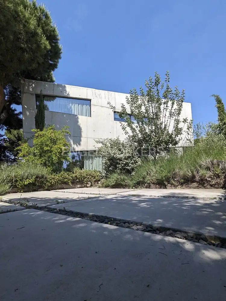 Exterior view of Houses for sale in Pozuelo de Alarcón  with Air Conditioner, Heating and Private garden