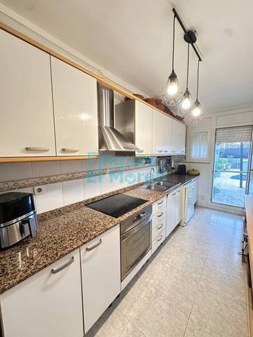 Casa-chalet en Venta en VERGE MONTSERRAT en El Rourell