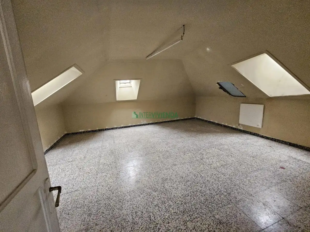 Casa o xalet en venda en Vigo  amb Calefacció, Jardí privat i Parquet