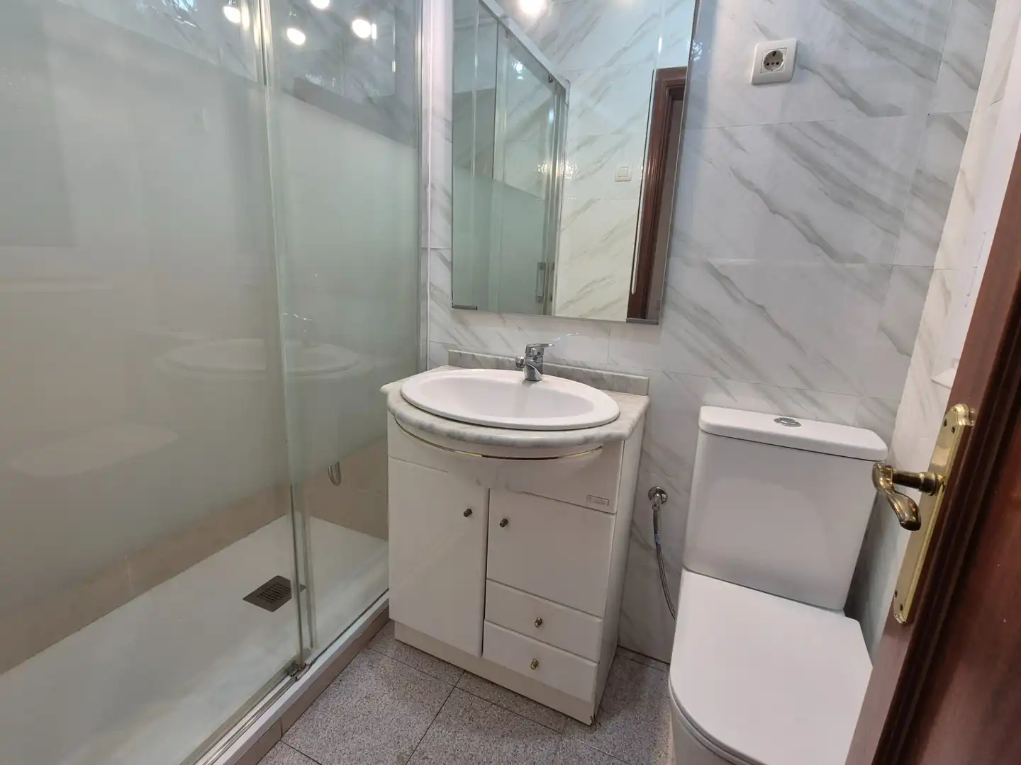 Baño de Piso en venta en Manresa con Calefacción, Parquet y Horno
