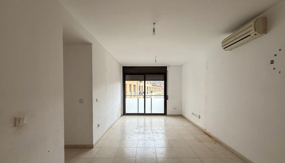 Photo 1 of Flat for sale in Carrer Almogàvers, 2, Olot, Girona