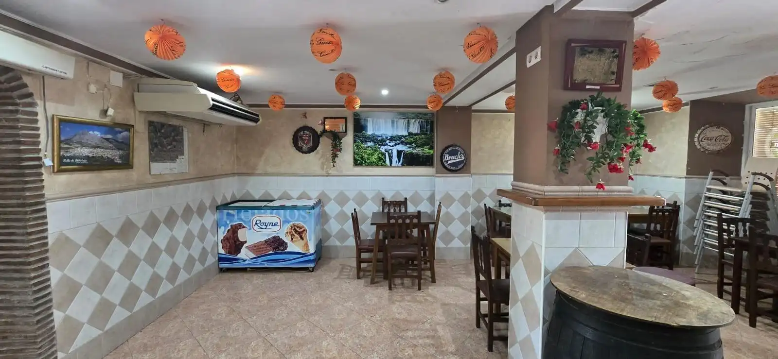 Edificio en venta en Valle de Abdalajís