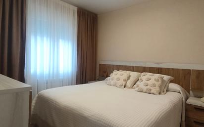 Bedroom of Flat for sale in Arnedo  with Heating, Furnished and Oven