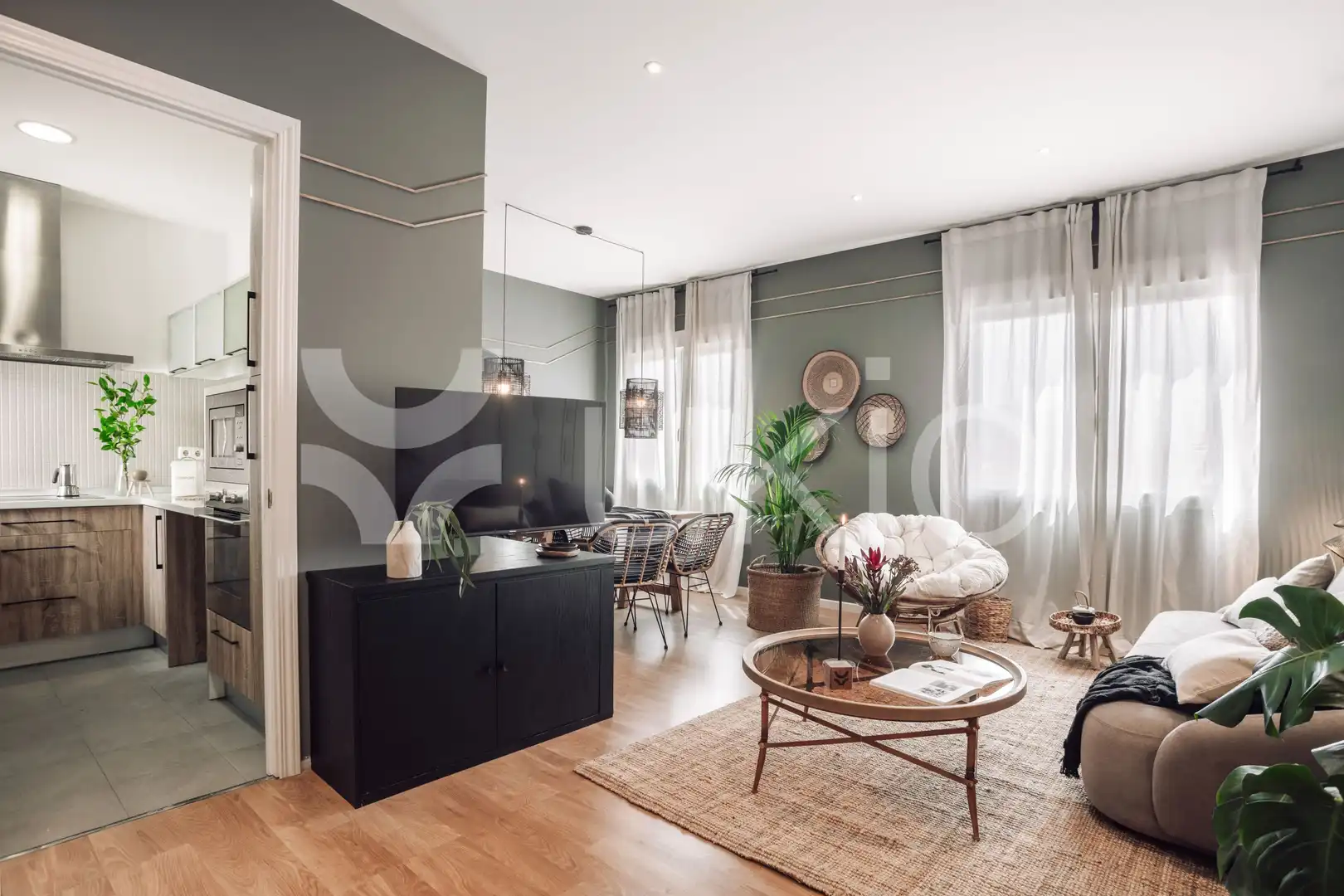 Living room of Apartments for rent in Madrid  with Air Conditioner, Heating and Furnished