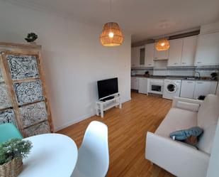 Living room of Apartment to rent in Foz  with Heating, Furnished and Oven