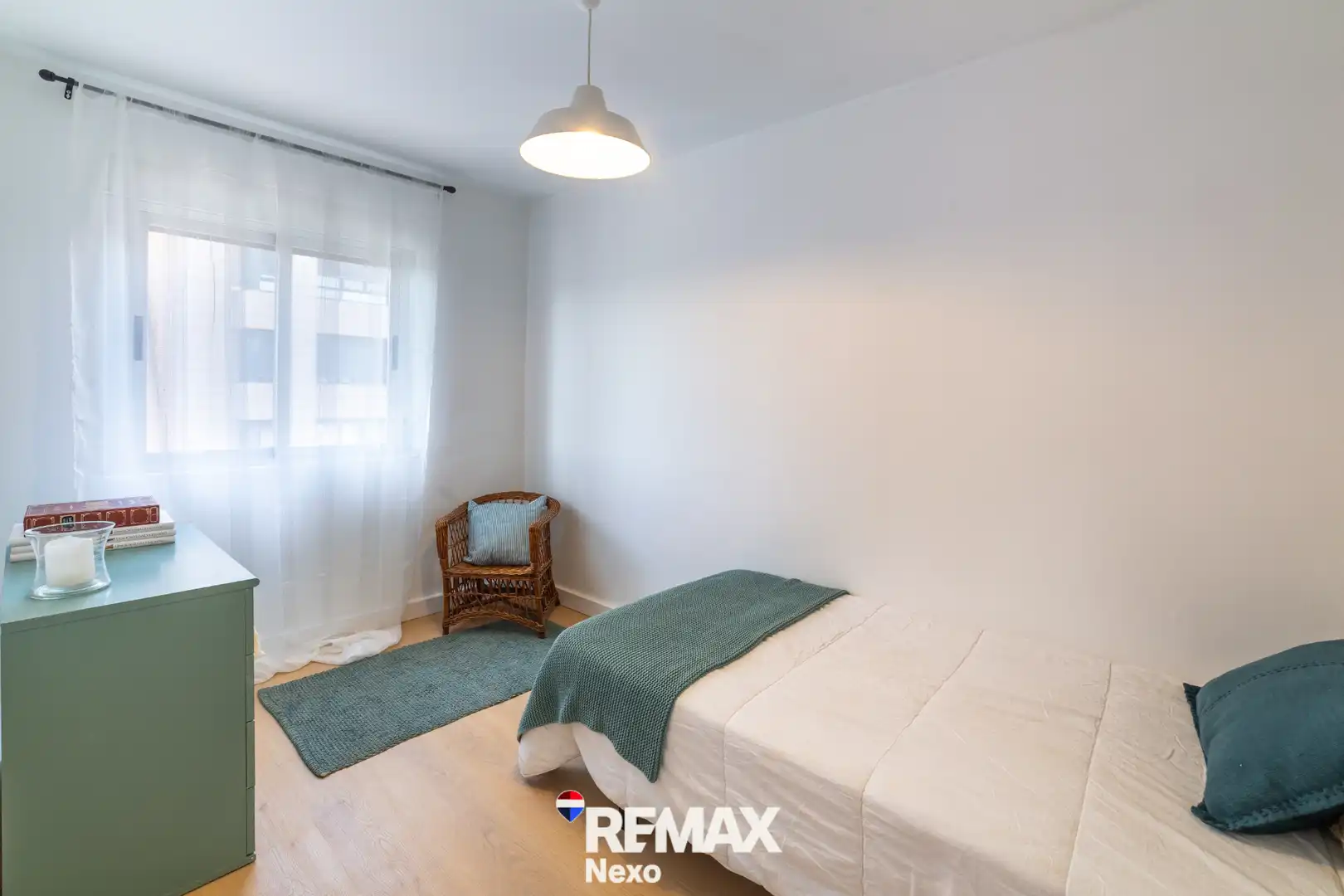 Bedroom of Flat for sale in Palencia  with Air Conditioner, Terrace and Storage room