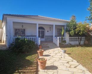 Vista exterior de Casa o xalet de lloguer en Albox amb Piscina comunitària