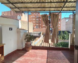 Terrassa de Casa o xalet en venda en Mérida amb Aire condicionat, Terrassa i Balcó