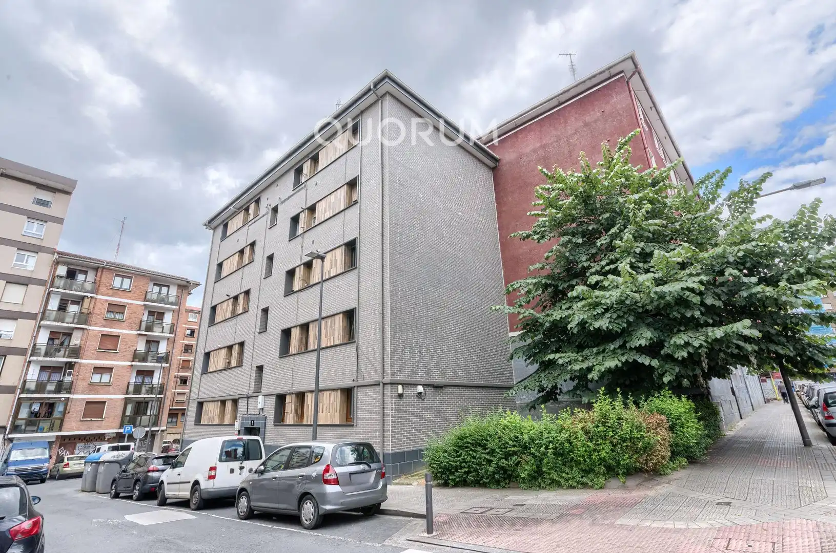 Exterior view of Flat for sale in Basauri   with Heating, Parquet flooring and Terrace