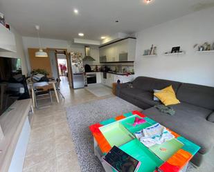 Sala d'estar de Dúplex en venda en Cubelles amb Calefacció i Balcó