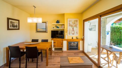 Foto 3 de Casa adosada en venda a Fenals, Girona