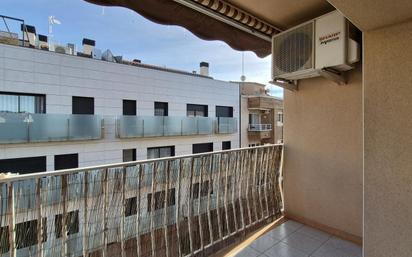 Balcony of Flat for sale in Terrassa  with Air Conditioner