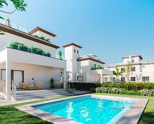 Vista exterior de Casa o xalet en venda en Elche / Elx amb Aire condicionat, Calefacció i Jardí privat