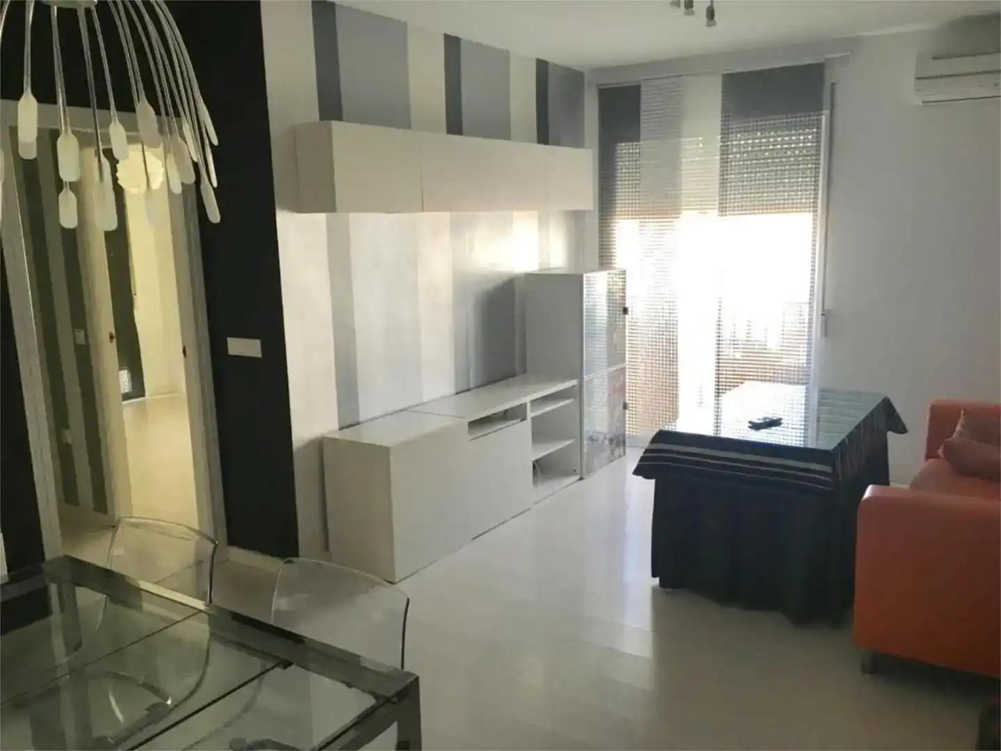Sala de estar de Piso en venta en Priego de Córdoba con Aire acondicionado, Jardín privado y Parquet
