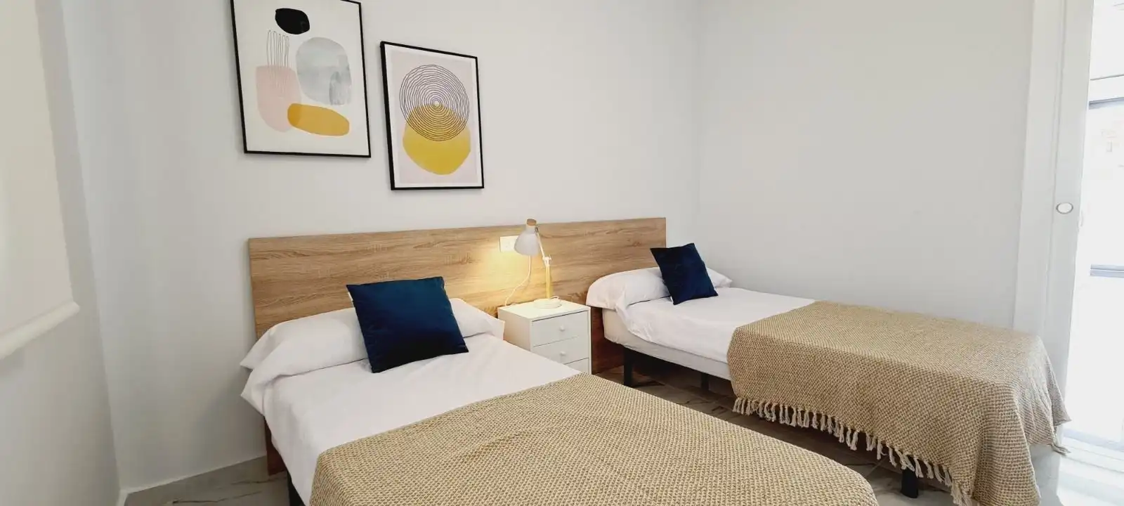 Habitación de Ático en venta en Orihuela con Aire acondicionado, Terraza y Trastero