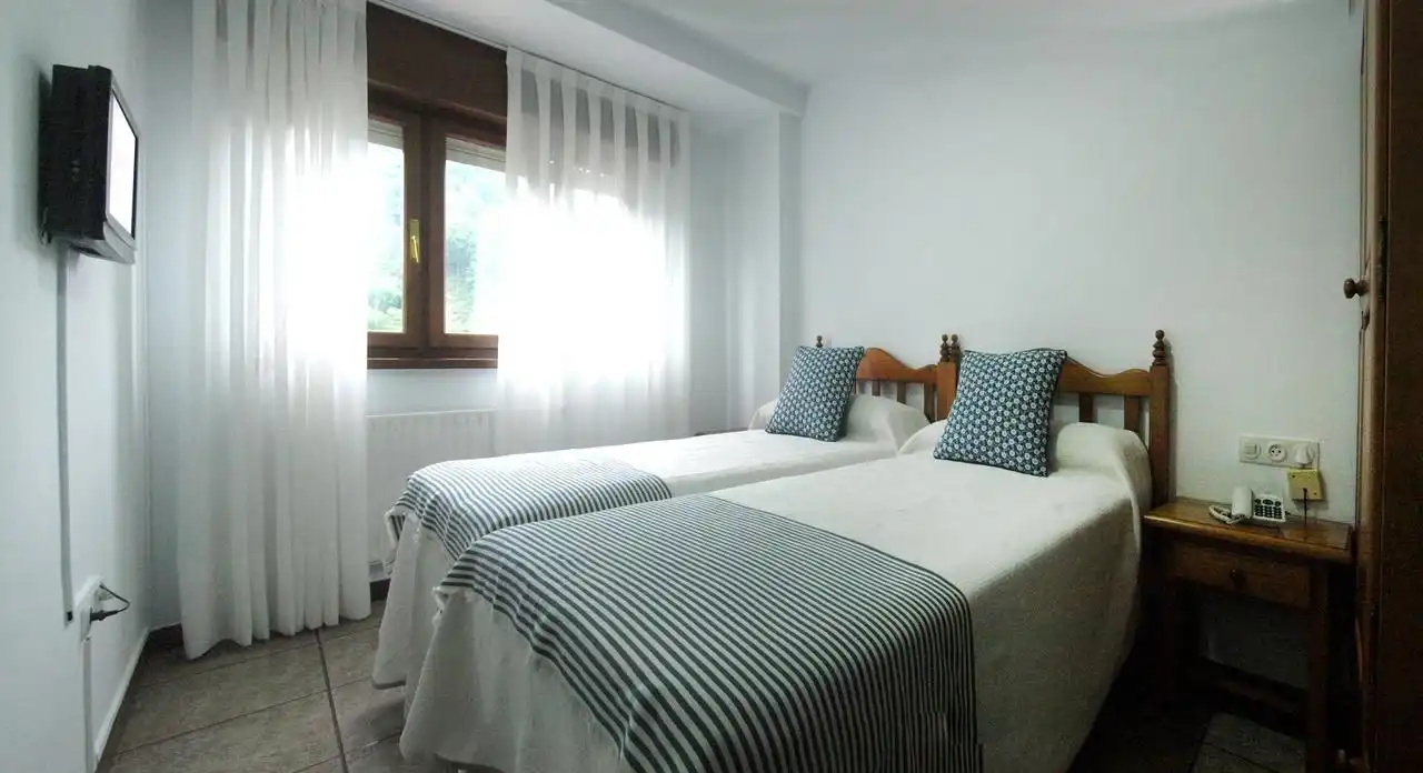 Hotel zum Verkauf in AS-114, imagen 10