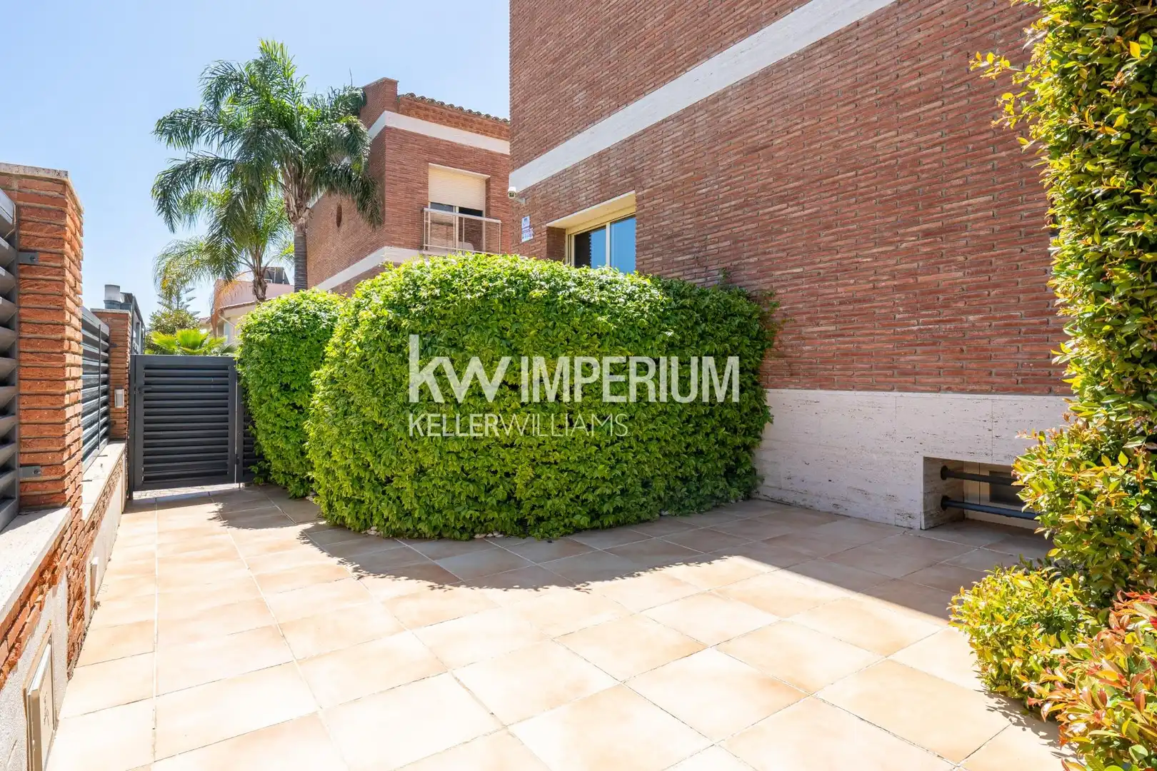 Exterior view of Houses for sale in Cambrils  with Air Conditioner, Private garden and Terrace