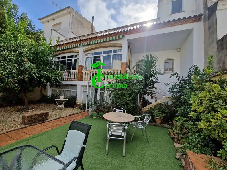 Garden of Houses for sale in La Carolina  with Air Conditioner, Heating and Private garden