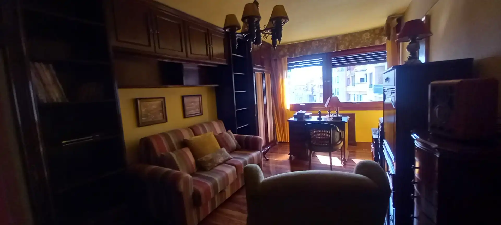 Sala de estar de Piso en venta en Gijón  con Calefacción, Parquet y Terraza