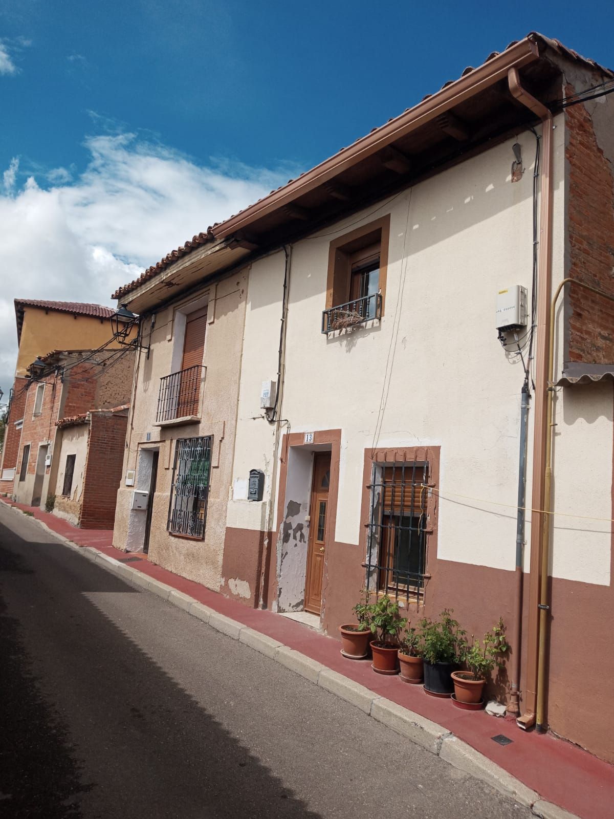 Vista exterior de Casa o xalet en venda en Cigales amb Calefacció, Jardí privat i Terrassa