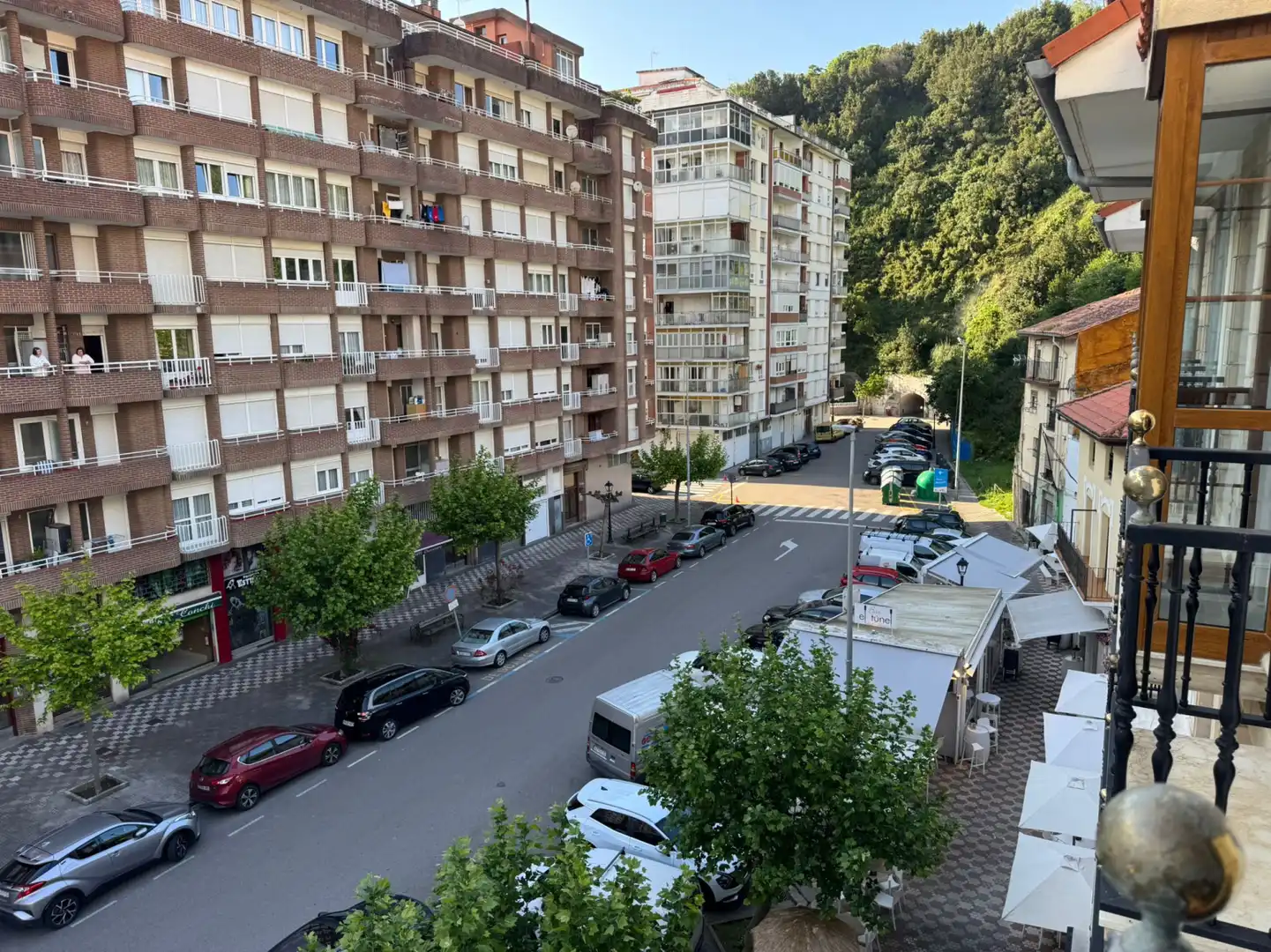 Vista exterior de Dúplex en venda en Laredo amb Calefacció i Balcó