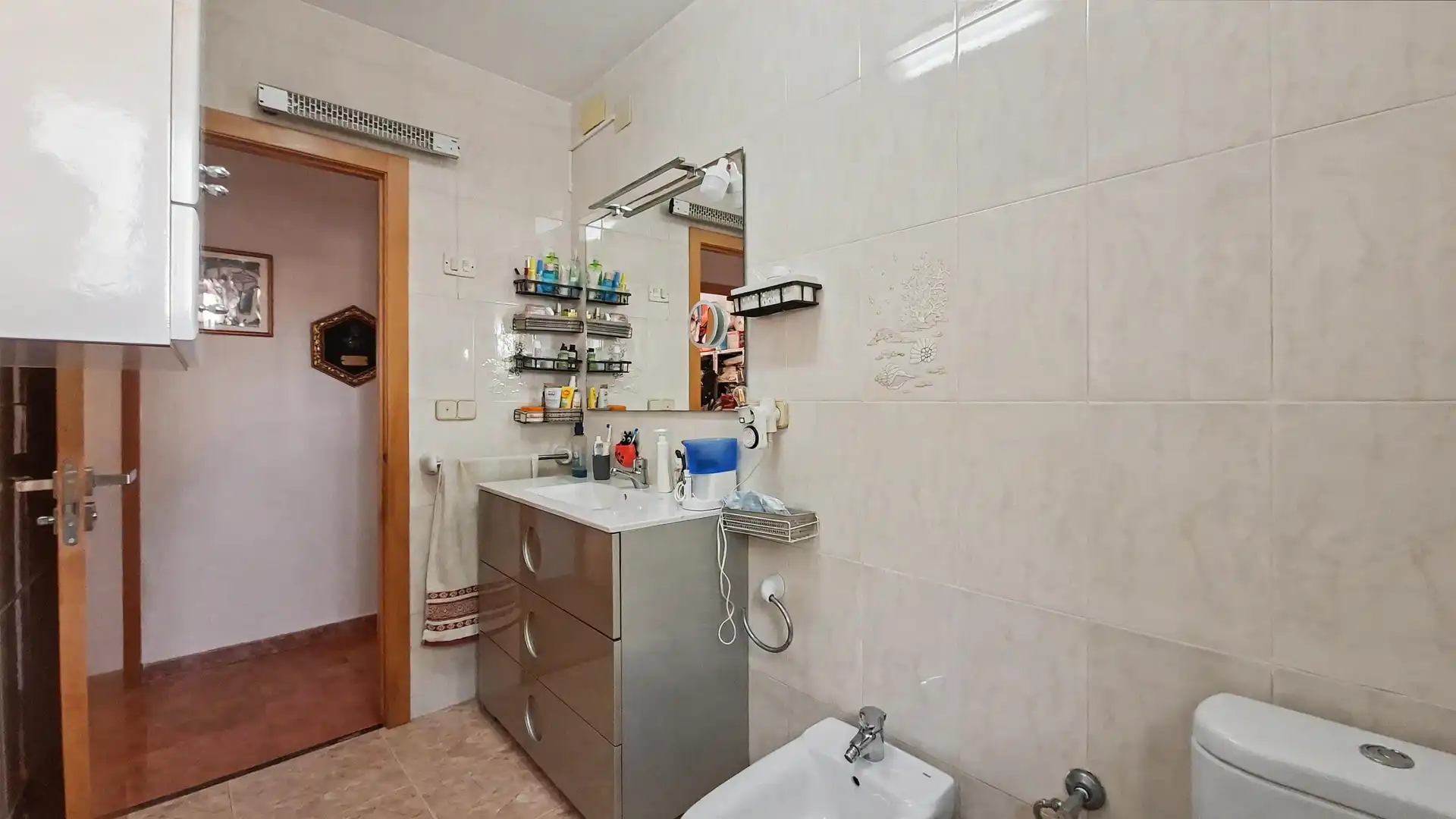 Bathroom of Houses for sale in Oliva  with Air Conditioner, Heating and Private garden