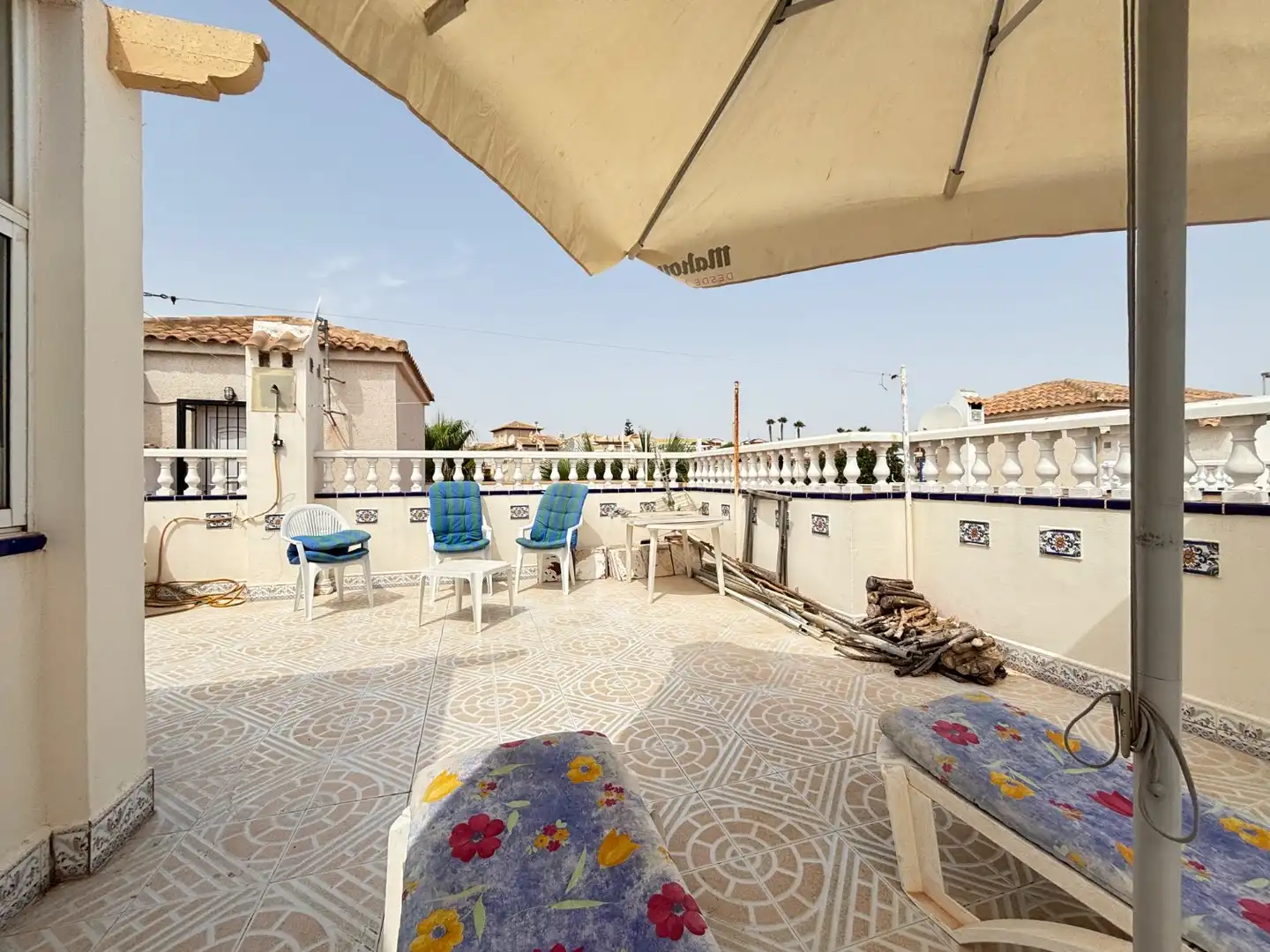 Terrassa de Casa o xalet en venda en Orihuela amb Aire condicionat, Traster i Piscina