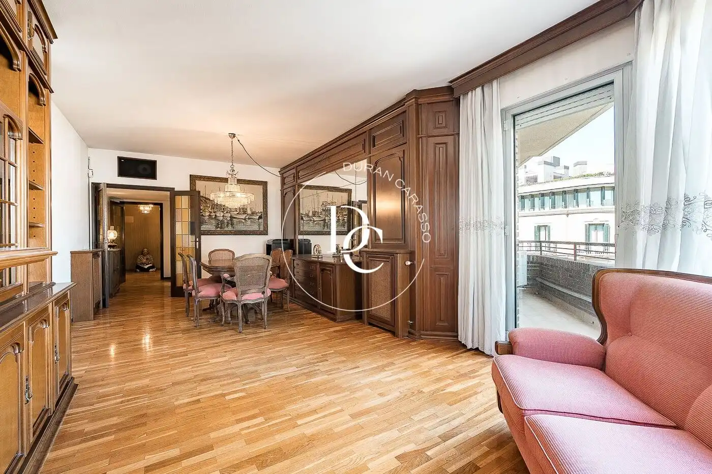 Piso con terraza en venta en Carrer del Bruc, imagen 6