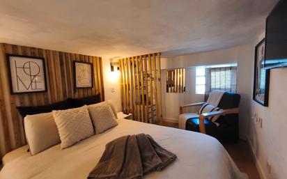 Bedroom of Flat for sale in Santander  with Heating, Parquet flooring and Furnished