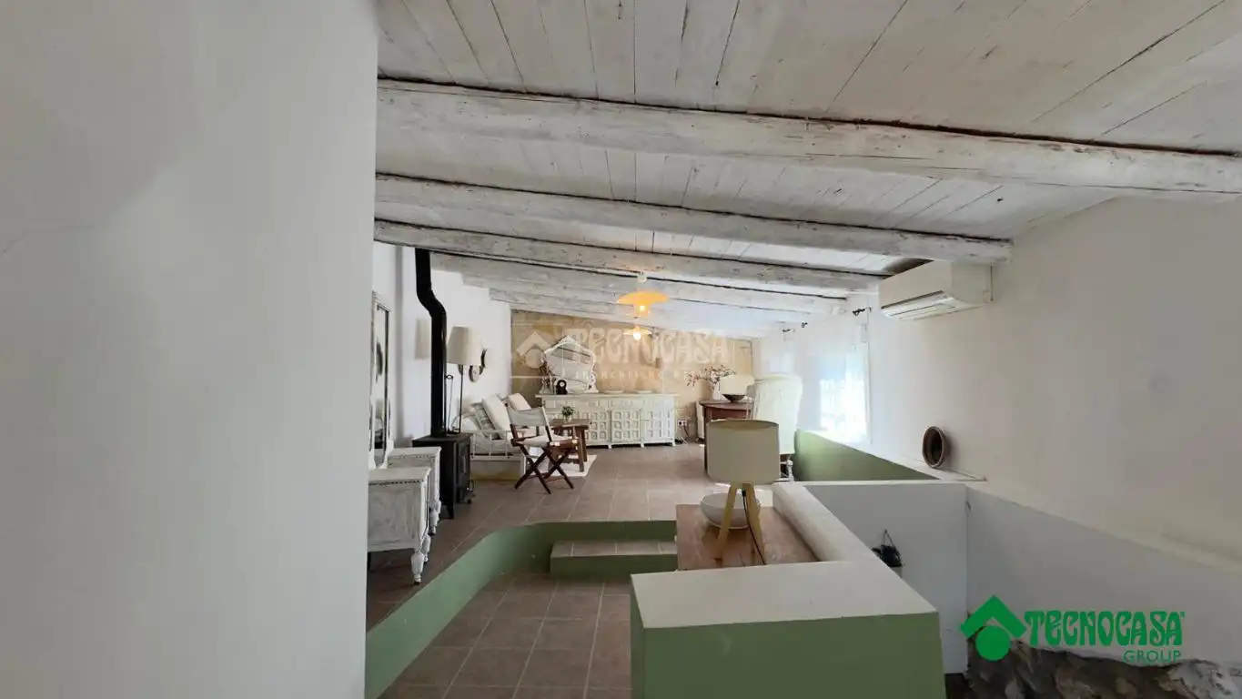 Sala de estar de Casa adosada en venta en Zafra de Záncara con Aire acondicionado, Calefacción y Amueblado