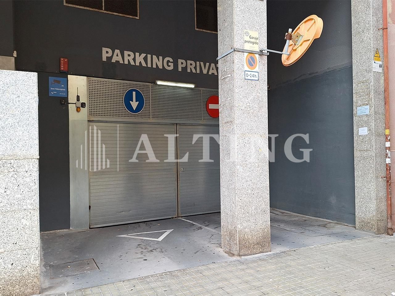 Aparcament de Garatge en venda en  Barcelona Capital