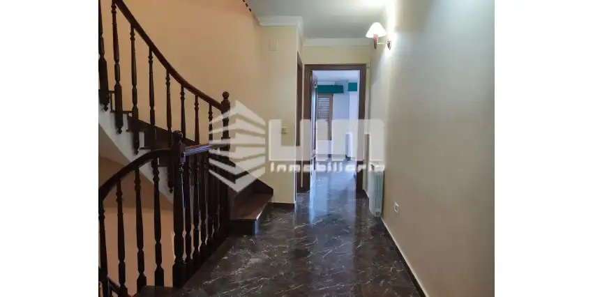 Casa adosada en venta en Sagunto / Sagunt con Aire acondicionado, Calefacción y Terraza