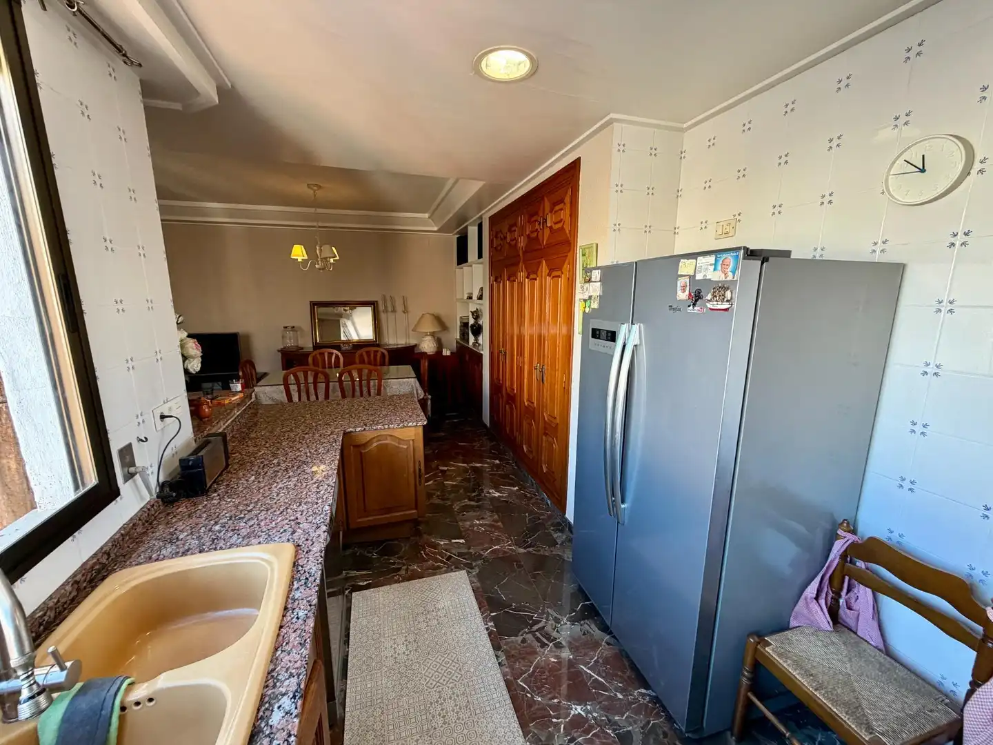 Kitchen of Flat for sale in Silla  with Air Conditioner and Furnished