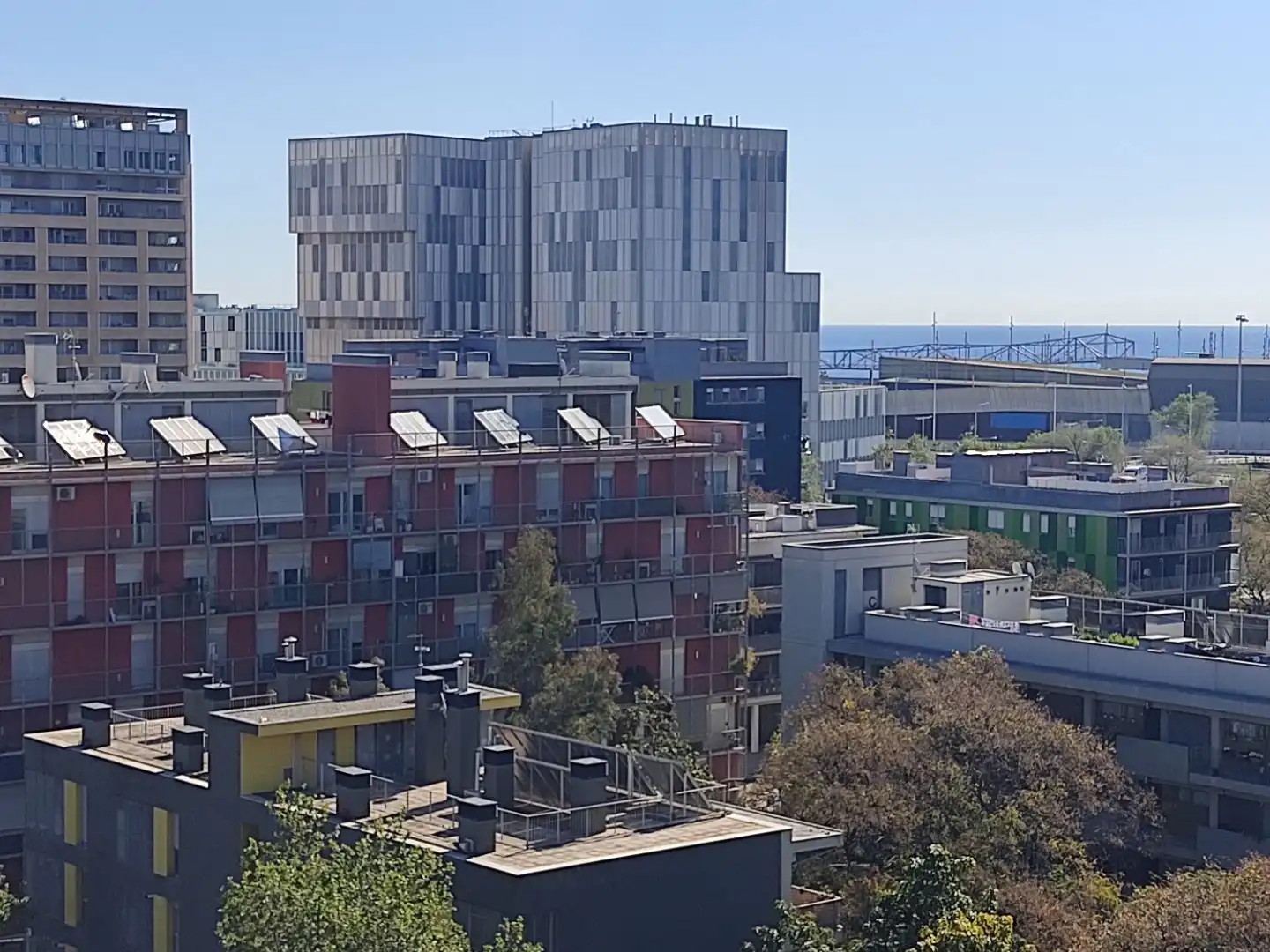 Flat with lift for sale in Llull 465
