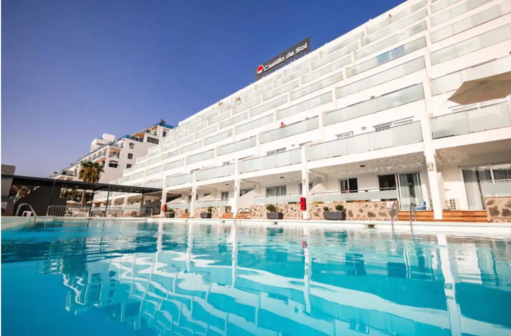 Piscina de Apartamento en venta en Mogán con Aire acondicionado, Terraza y Balcón