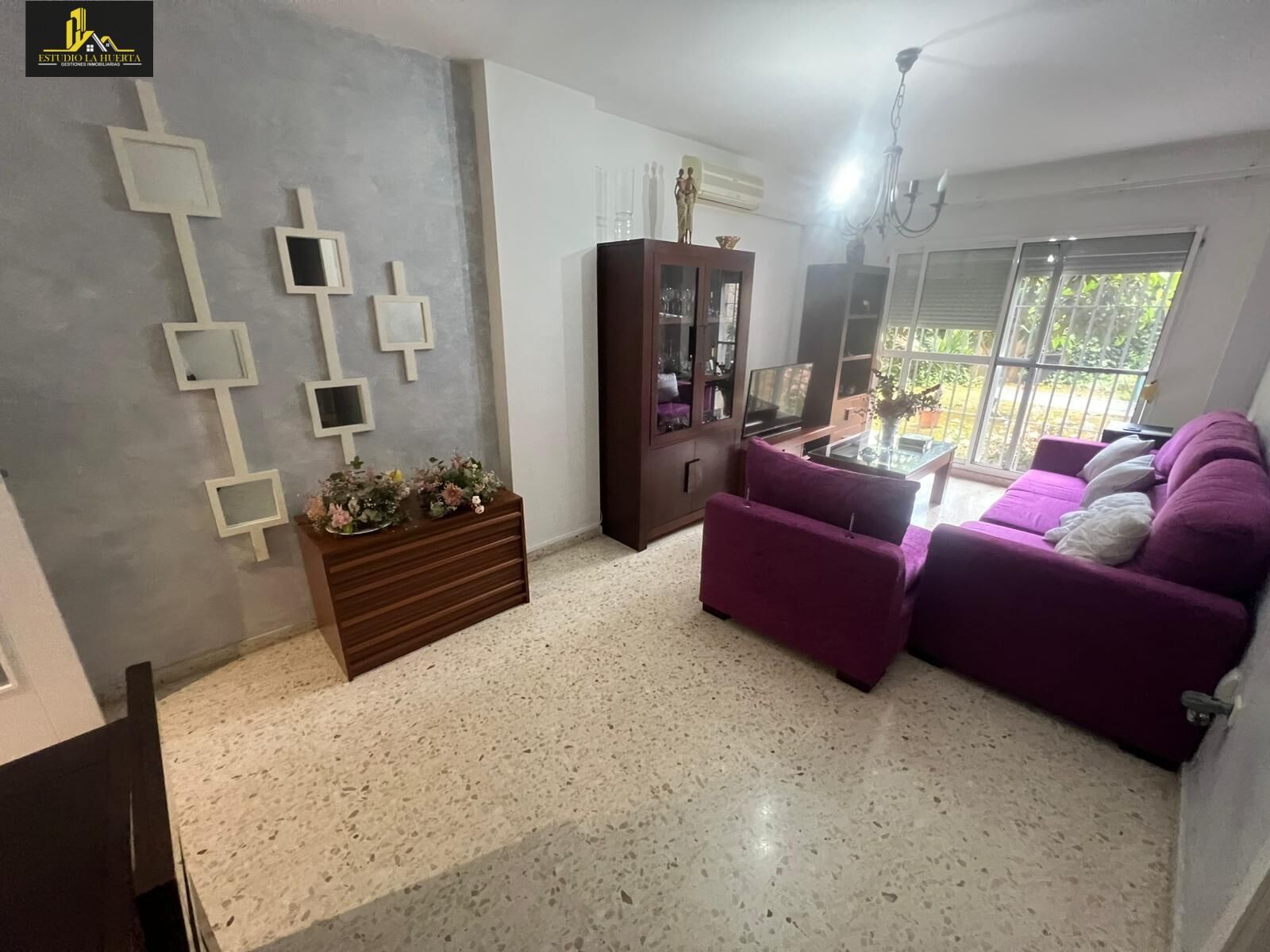 Living room of Flat for sale in Jerez de la Frontera