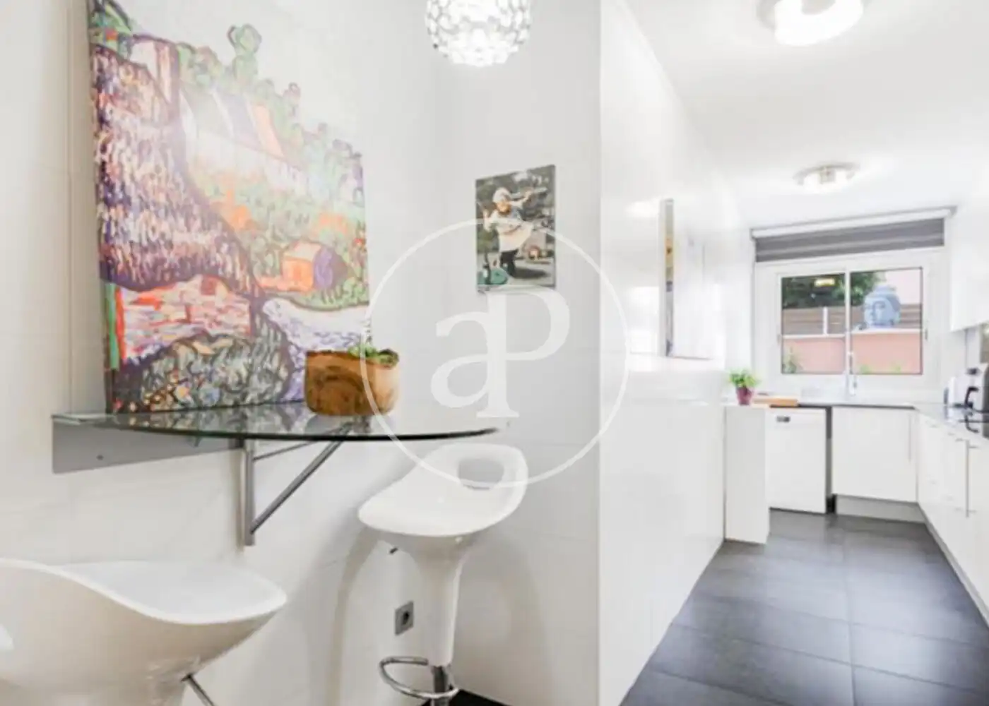 Badezimmer von Wohnung zum Verkauf in Barcelona mit Klimaanlage, Heizung und Privatgarten