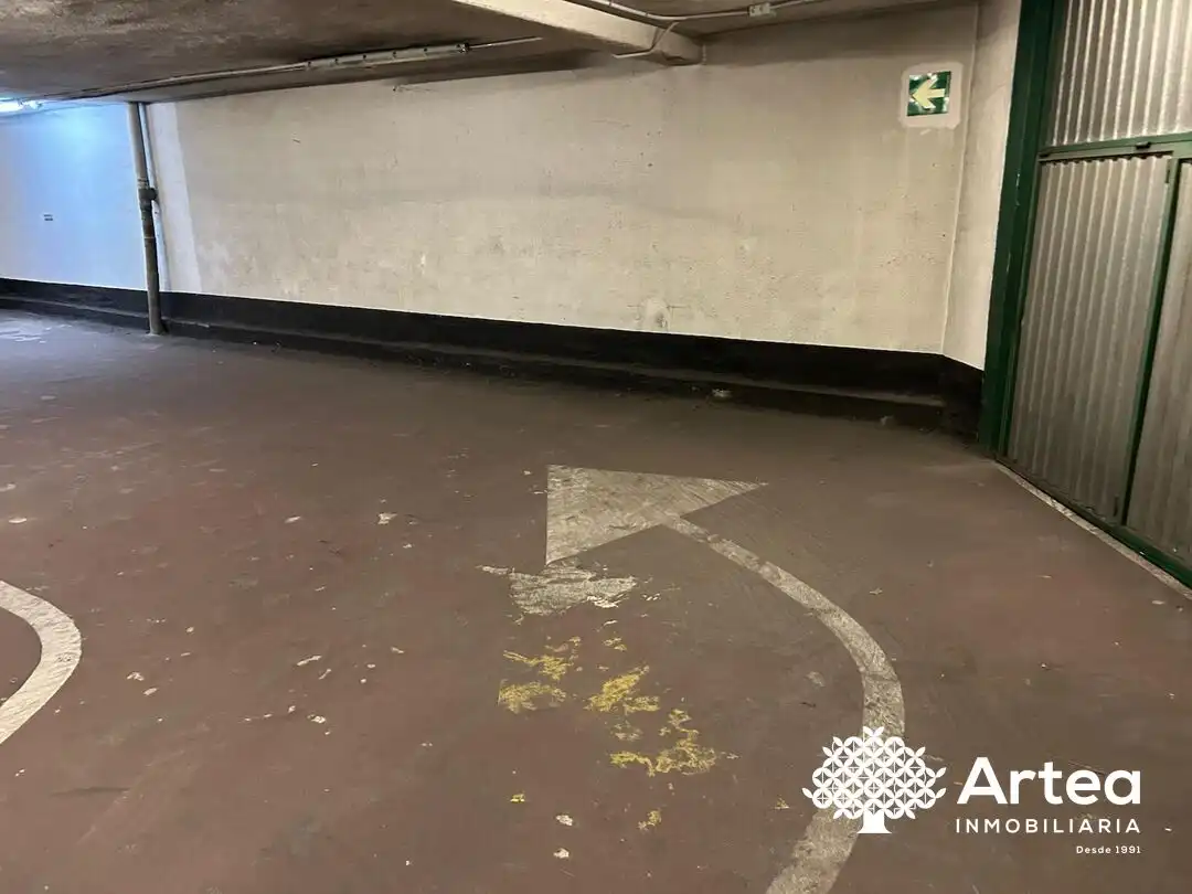 Parkplatz von Garage zum Verkauf in Bilbao 