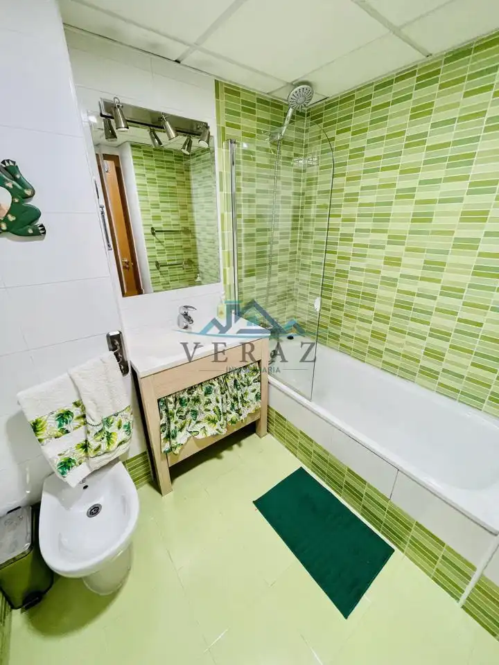 Badezimmer von Maisonette zur Miete in Talavera de la Reina mit Klimaanlage und Möbliert